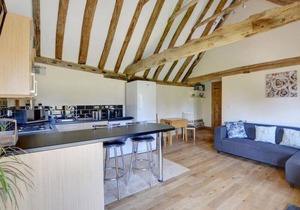 House ∙ 2 bedrooms ∙ 4 guests