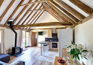 House ∙ 2 bedrooms ∙ 4 guests