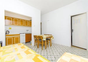 House Rose (44391-K1) - Zivogosce
