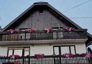 House Tomljanovic