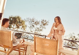 Houston Beachfront Apartment 2