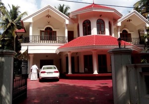 Huge Villa in Kottayam town with 6 Bedrooms