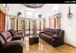 Huge Villa in Kottayam town with 6 Bedrooms