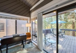 Huntington Lake Condo 115