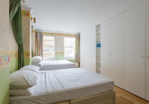 Hyde Park Gate II by Onefinestay