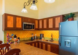 Ideal 1BR Suite + $5K Value Membership at Cabo