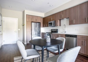 Ideal Mountain View 2BR w/Gym, Pool, Garden, near Dining, by Blueground