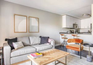 Ideal Sunnyvale 2BR w/Gym, Pool, Courts, near Tech HQs, by Blueground