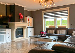 If you value luxury, this vacation home with pool is the place for you!