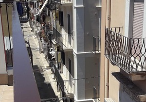 IL CAVALLIERE 3-FLOOR SHORT RENTALS WITH PRIVATE TERRACE