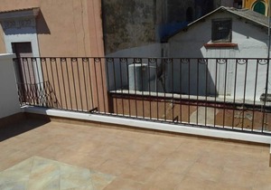 IL CAVALLIERE 3-FLOOR SHORT RENTALS WITH PRIVATE TERRACE