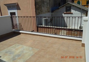 IL CAVALLIERE 3-FLOOR SHORT RENTALS WITH PRIVATE TERRACE