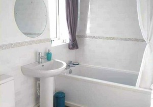 Impeccable 3-Bed House in Pwllheli in Pwllheli