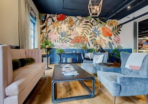 In the Heart of Bourbon Country! Pets Allowed and FREE Parking, Near Red Mile!