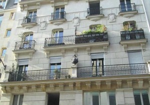 In the heart of 'Quartier Latin' Elegant parisian flat
