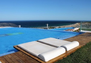 Infinity View Lovely Apartment