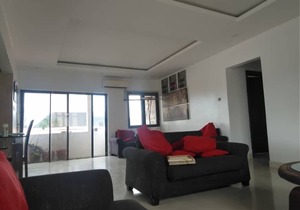 Inviting 2-Bed Apartment in Lagos -Canal Views