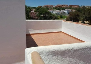 Inviting 3-Bed House in Marina de Casares