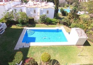 Jardines de Artola Apartment | EaW Homes