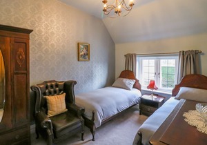 Jasmine Cottage, DUFFIELD