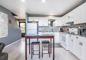 JL 806: Mtn view, indoor & beach fun, hikes, & wifi!