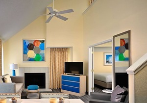 Just What You Were Looking For! 2 Pet-Friendly Units, Pool, Free Breakfast