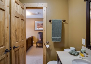 KABINO: Snake River Roadhouse! #3 Cutty's! Air Conditioning! Location Location Location! WiFi