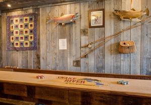 KABINO: Snake River Roadhouse! #4 Big Brown! Air Conditioning! Location Location Location! Free WiFi