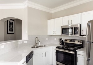 Kasa | Enchanting 2BD in South Houston | Pearland