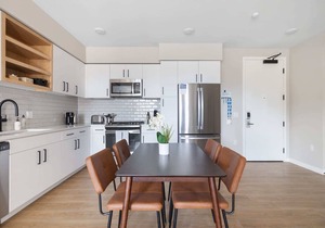 Kasa | Inviting 1BD, Near San Jose Airport | Santa Clara