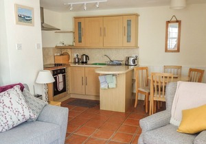 KENNACK, family friendly, with a garden in Mullion