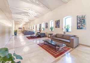 King David Residence Luxury 4 BD/Pool/Gym/Parking