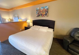 King Hotel Room @ Spring Brook Resort
