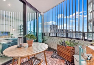 KozyGuru | Wentworth Point | 2 Beds stylish APT + Free Parking