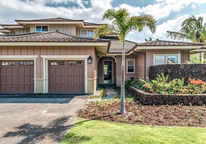 KULALANI 904 ~ SPECIAL RATES & DINE ON US LAVA LAVA BEACH CLUB!