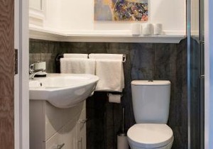 Kylemore House boutique apartments - Connemara Suite