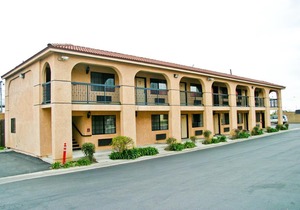 La Mirage Inn LAX Airport