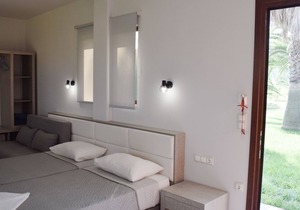 LA Palma Apartments 3,a Beachfront Paradise!