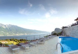La Quiete 08 lake view Apartment By Garda Domus Mea