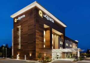 La Quinta Inn & Suites by Wyndham Burlington