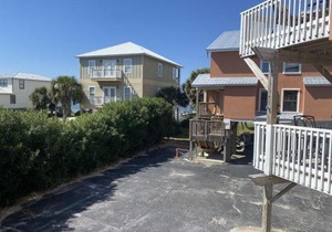 Laguna Bella B8 condo