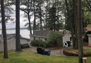 Lake Front 2 Bedroom with sandy beach and close to ORV trails!