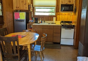 Lakefront Cabin Rental Resort- Cabin 4- Fish, Sightseeing & Ride Trails