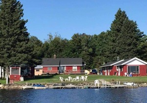 Lakefront Cabin Rental Resort- Cabin 4- Fish, Sightseeing & Ride Trails