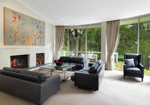 Lancemore Lindenderry Red Hill