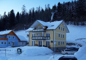 LANDHAUS JASMIN 4 apartments to feel good