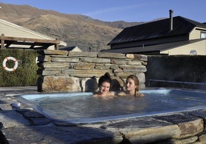 Lansdown Peaks Apartments