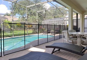 large 6/4 home, free pool heat, 3 miles to Disney