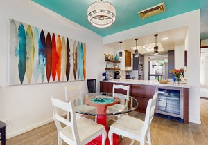 Large ground-floor condo with a pool, hot tub, fitness room, & tennis
