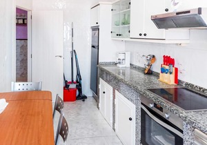 Large vacation apartment with a view of the Atlantic Ocean